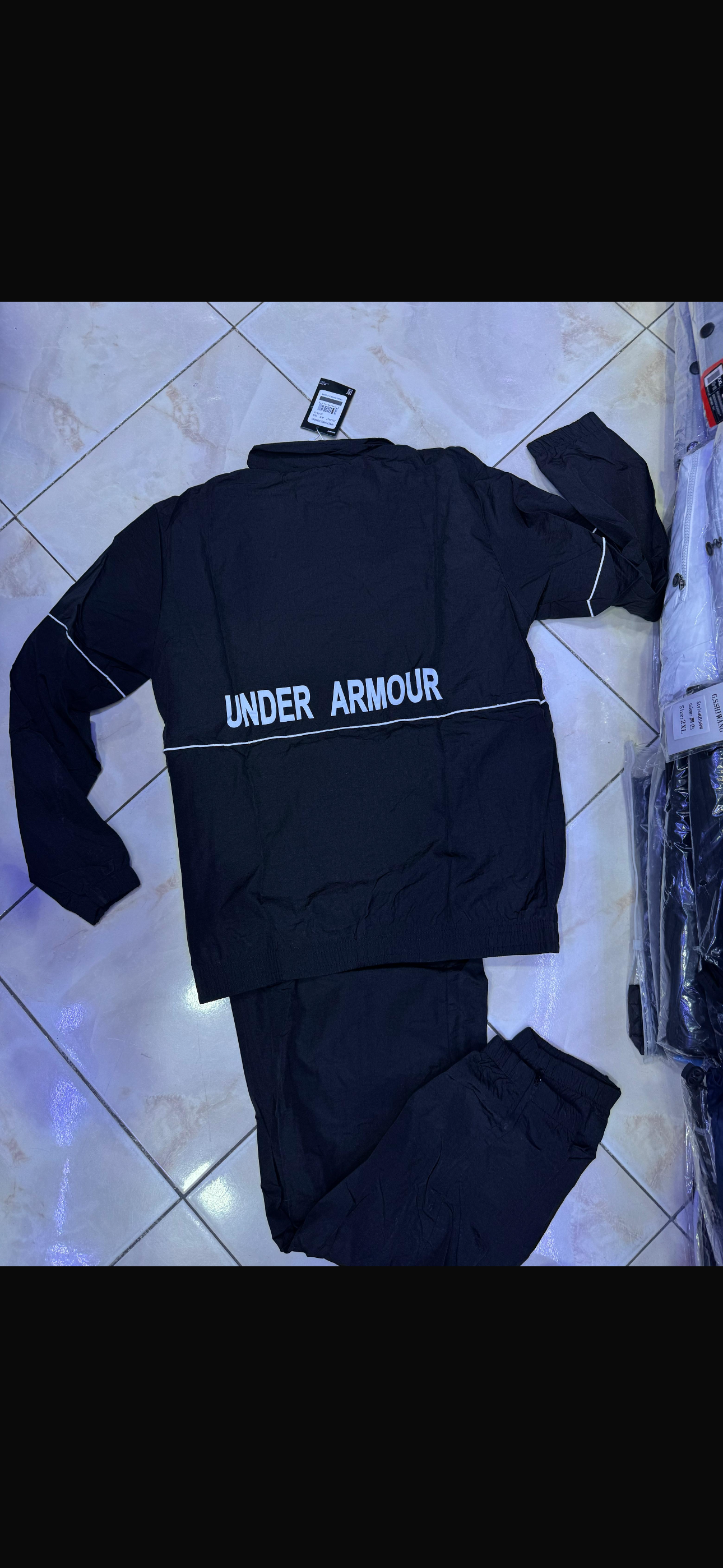Se venden ropa de marca y playeras, sin estrenar, - imagen 4