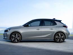 Opel Corsa Sportback 2024 Gris.